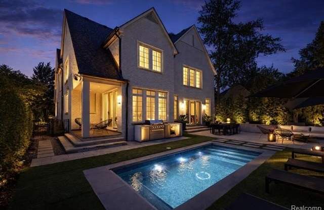 830 Harmon Street - 830 Harmon Street, Birmingham, MI 48009