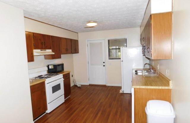 129 Kimberly Way SW Gallery 4