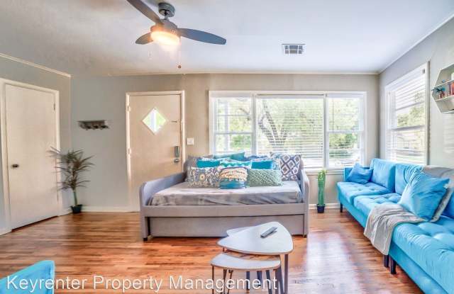 305 S 5th Place - 305 South 5th Street, Broken Arrow, OK 74012