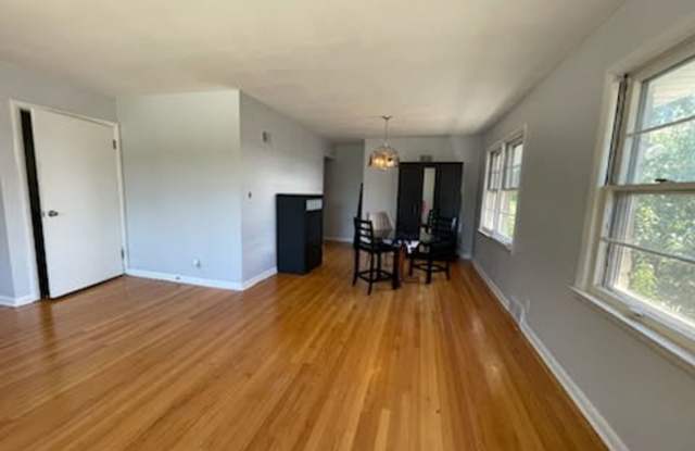 4338-40 N Sheffield Ave photos photos
