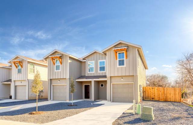 Modern Townhome Near Brooks City Base – Ready for You! photos photos