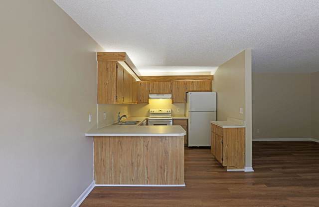 Parkwoods 12367-3 Gallery 3