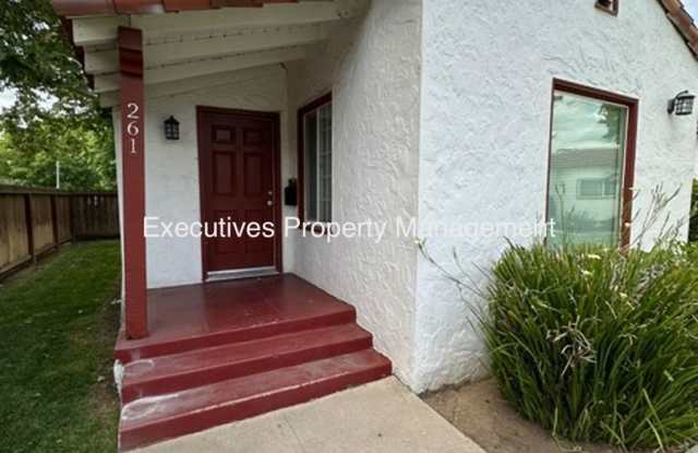 For Rent | 261 W. 19th St, Merced photos photos