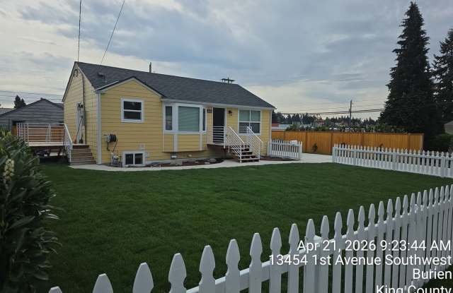 Burien Newly remodeled home - 3 bedrooms 2 bathrooms - A must see - available NOW photos photos