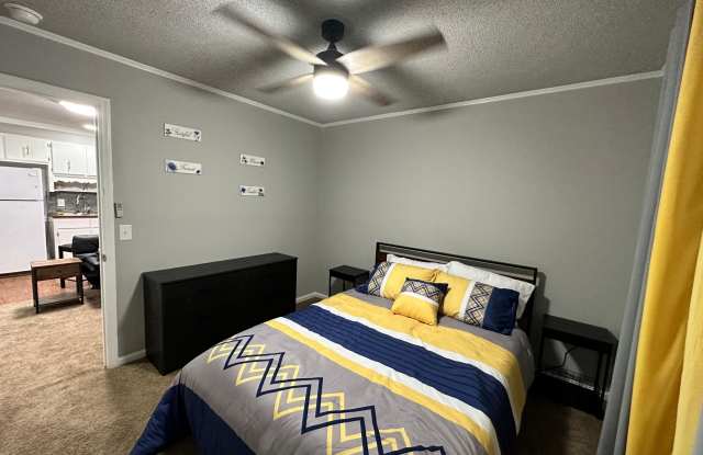 120 Calvin Court Gallery 2