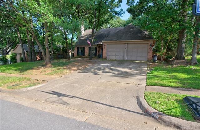 414 Knoll Wood Court - 414 Knoll Wood Ct, Euless, TX 76039