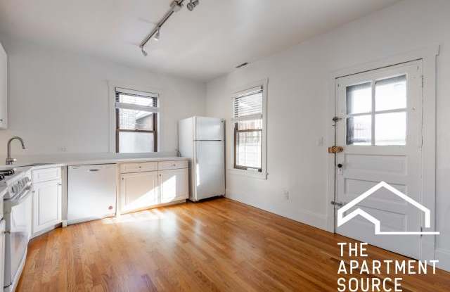 2509 West Medill Ave. Gallery 4