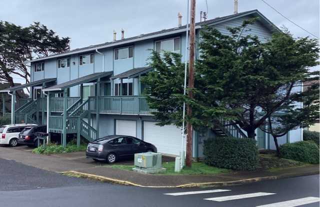 912 Southwest 11th Street Unit 4 - 4 photos photos