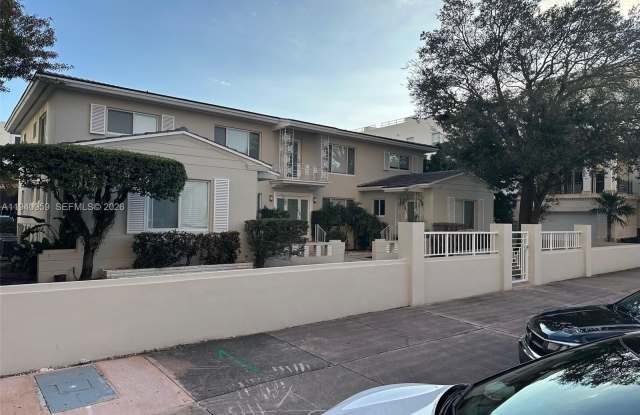 738 Biltmore Way photos photos