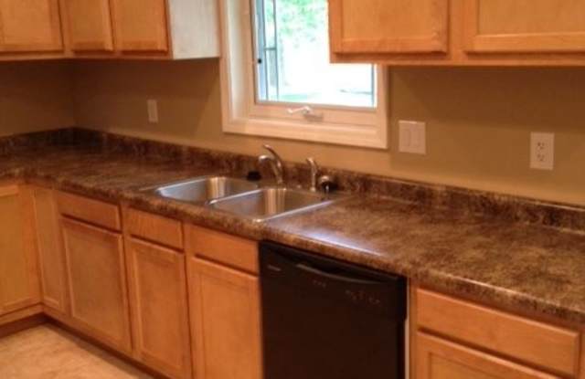 9125 Imperial Dr. Gallery 3