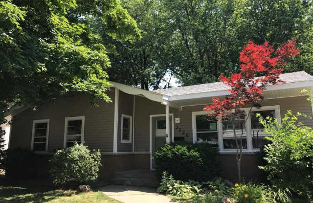 Beautiful Home In A Quiet Community - 3526 37th Street, Moline, IL 61265