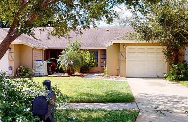 8118 CITRUS CHASE DRIVE - 8118 Citrus Chase Drive, Bay Hill, FL 32836