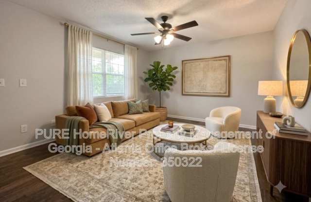 555 Browning Cir Gallery 2