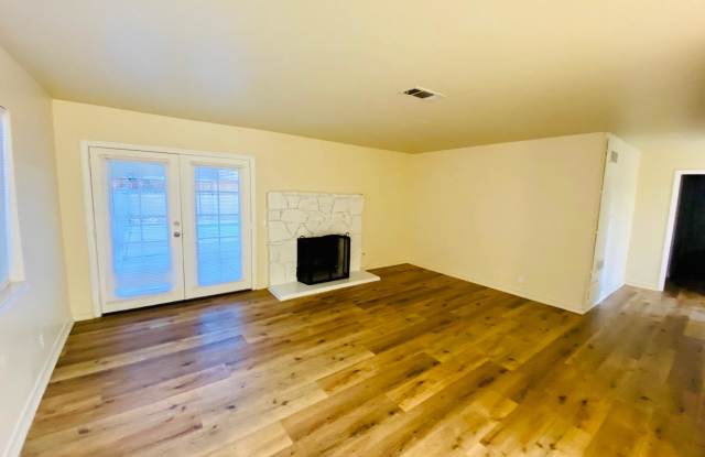 44352 Downsview Road Gallery 2