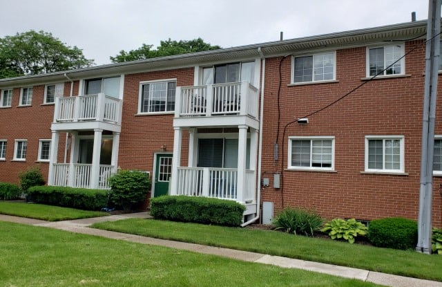 425 North Eton Street - 1Unit 308 - 425 North Eton Street, Birmingham, MI 48009