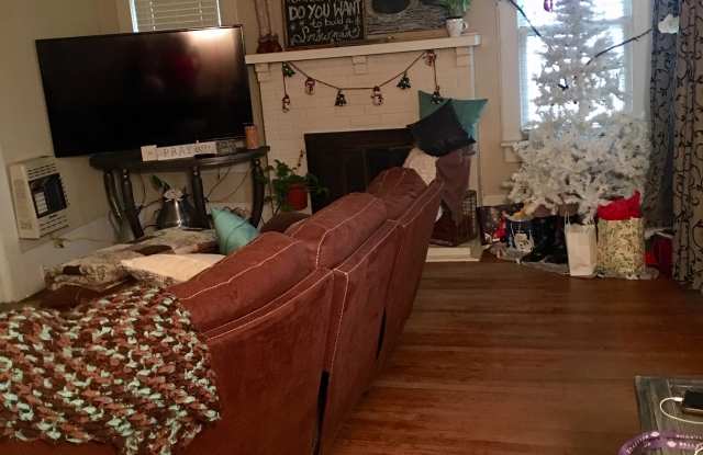 109 Austin St. Gallery 2