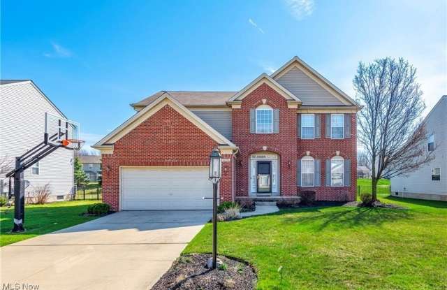 2691 Saddle Creek photos photos