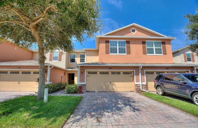 1220 PRIORY CIRCLE photos photos