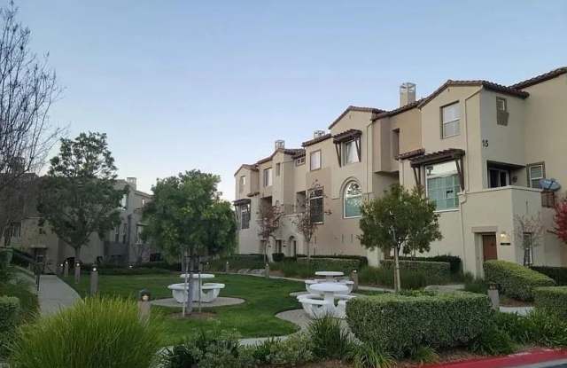 579 Almond Rd photos photos