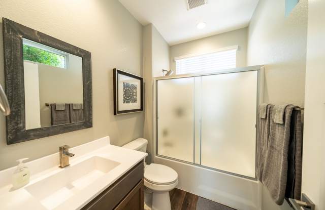 4577 Manitou Way Gallery 3