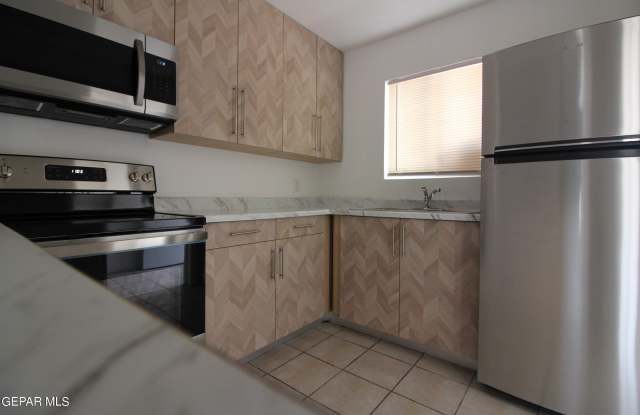 5200 CAROUSEL Drive unit: 1 photos photos