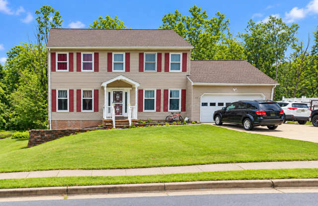 COMING SOON! 5-Bed/4-Bath Gallery 1