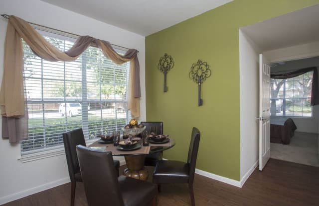 Rincon Apartments Gallery 3