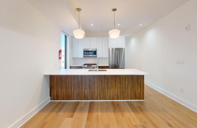 Newly Renovated Two Bedroom Two Bathroom W/Off Street Parking photos photos