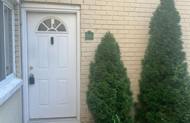 18 Lake Avenue photos photos