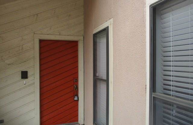 3709 Hialeah Drive Gallery 2