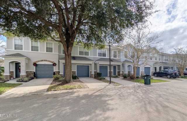 5792 SANDSTONE Way Gallery 2