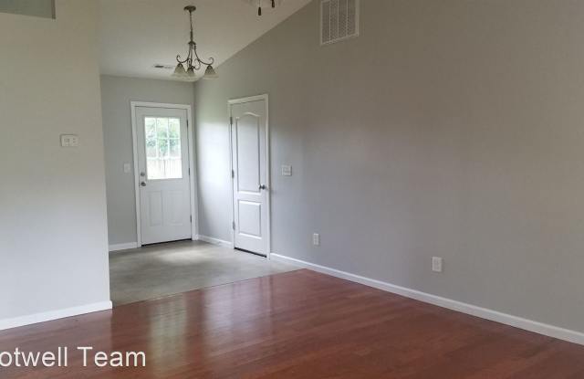 6017 Friendship Ln Gallery 4