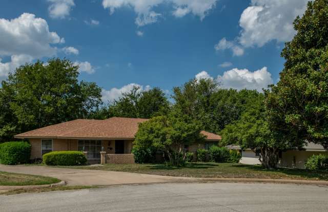 Beautiful Home in Fort Worth - 6312 Wakeland Court, Fort Worth, TX 76133