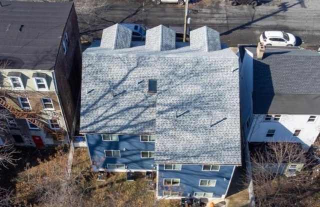 263 York Avenue Gallery 2