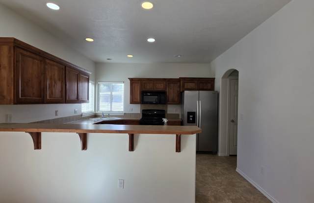 4887 North Chimney Peak Avenue Gallery 2