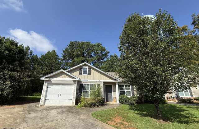 12 Chesney Drive NW Gallery 1