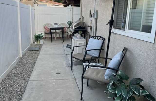 5318 Lewis Rd - 5318 Lewis Road, Agoura Hills, CA 91301