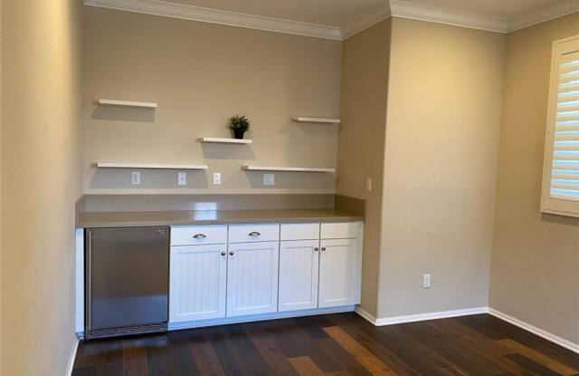28507 Farrier Drive 1/2 Gallery 2