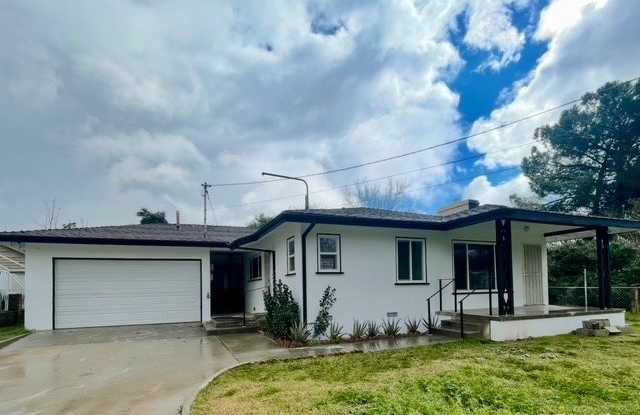 1026 Wellwood Avenue - 1026 Wellwood Avenue, Beaumont, CA 92223