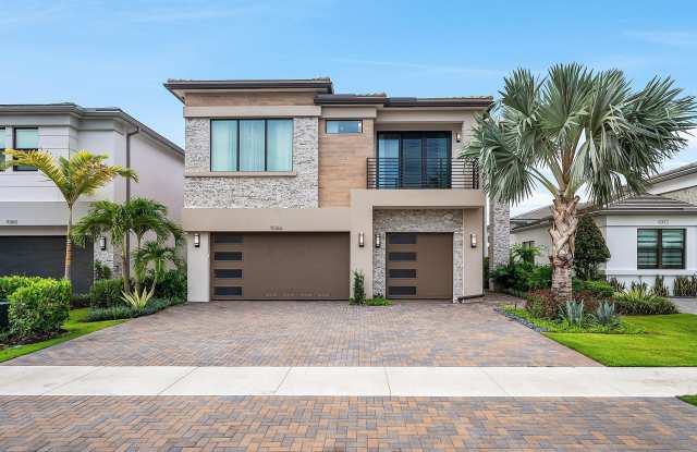 9366 TANGERINE COAST Drive Gallery 1