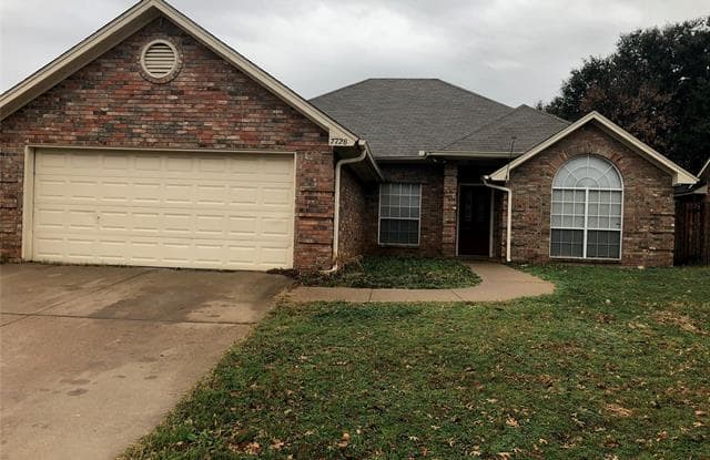7728 Greengage Drive - 7728 Greengage Drive, Fort Worth, TX 76133