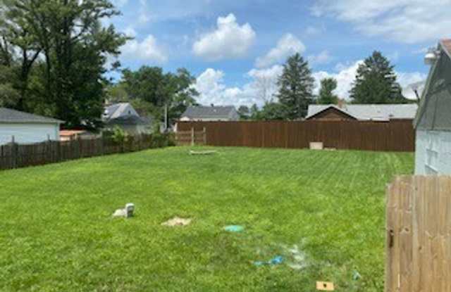 Updated 2 bedroom 2 bath house in Lockport Gallery 3