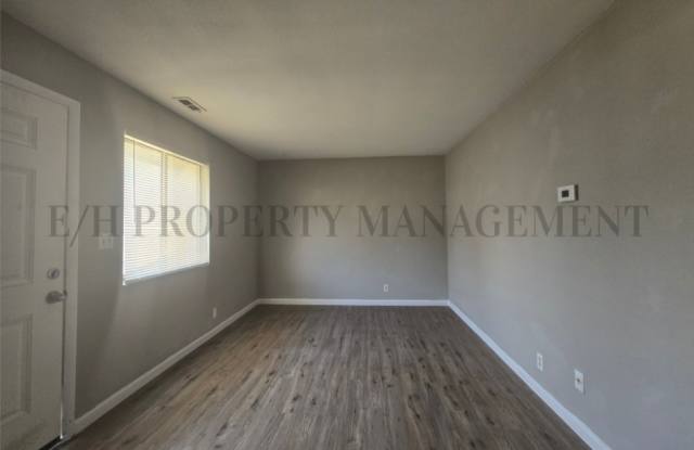 3033 N Jackson - 1 - 3033 Jackson North Avenue, Wichita, KS 67204