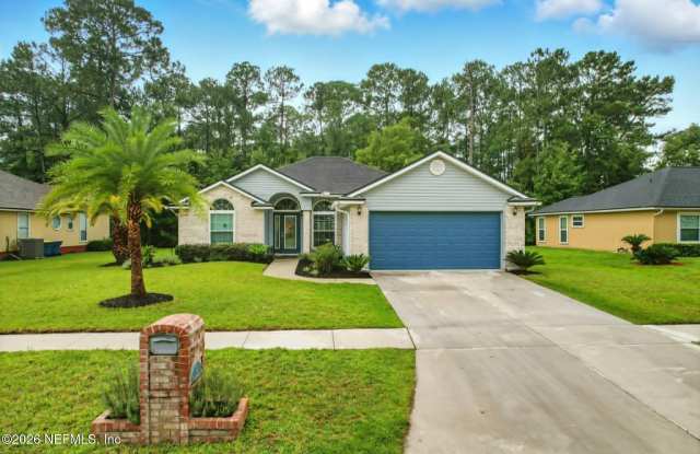 832 HERITAGE LAKES Drive Gallery 1