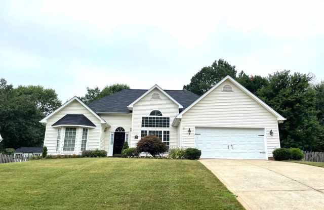 Three Bedroom Ranch Home With Deeded Boat Slip in Mooresville photos photos