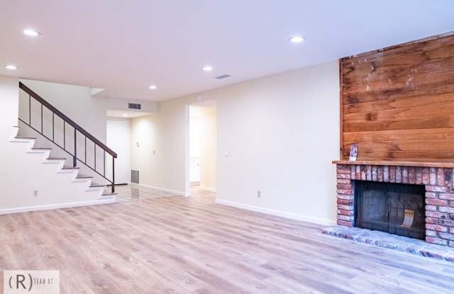 Remodeled 3-Bedroom Home in Woodside Park with Pool & Rowland Unified Schools ! Gallery 4