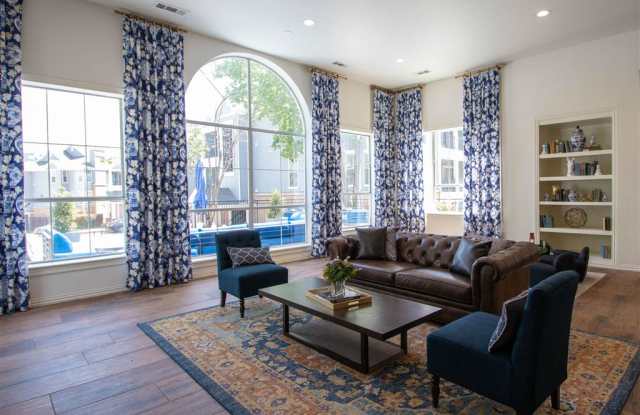 5342 Bond Street - 5342 Bond Street, Irving, TX 75039