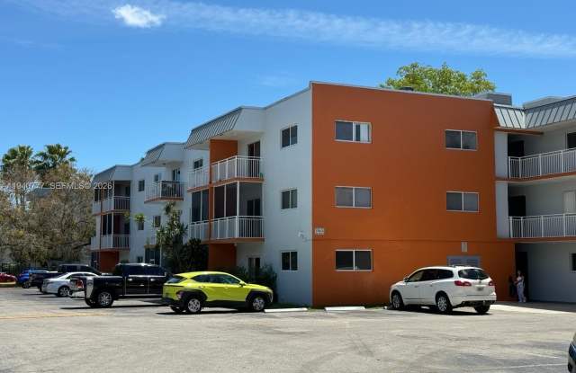 11307 SW 200th St photos photos