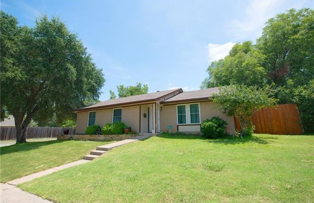 2124 Cedarcrest Drive - 2124 Cedarcrest Drive, Carrollton, TX 75007