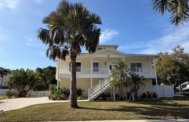 508 83RD STREET NW - 508 83rd Street Northwest, Manatee County, FL 34209